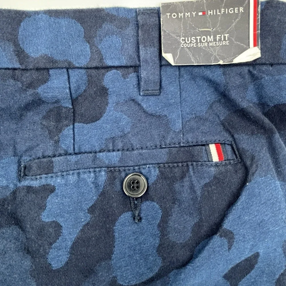 Tommy Hilfiger Men 38x30 Custom Fit Pants Blue Camo Chino NWT Golf Trousers